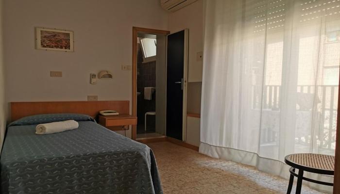 Hotel Nives Riccione Værelse billede