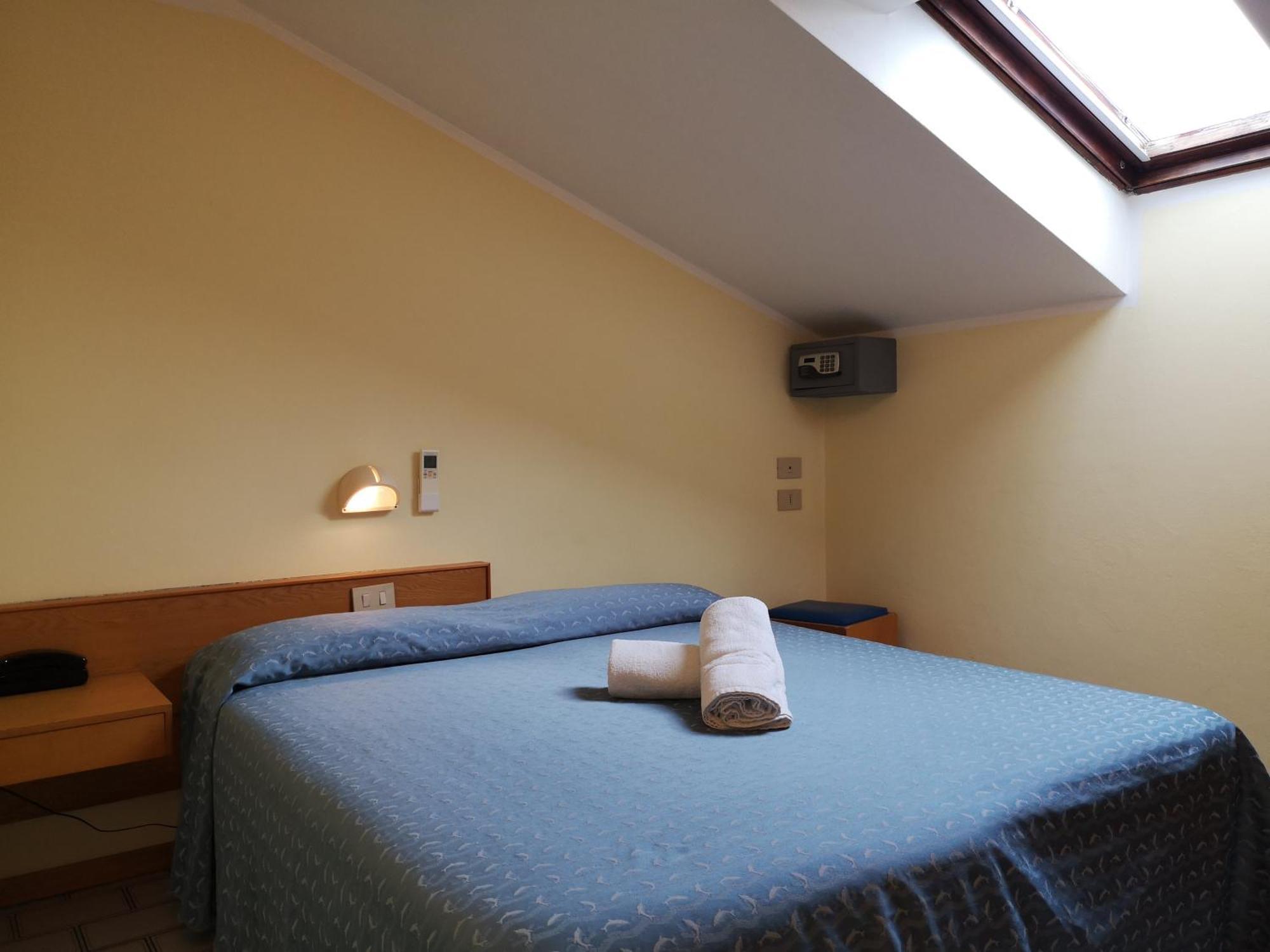 Hotel Nives Riccione Værelse billede